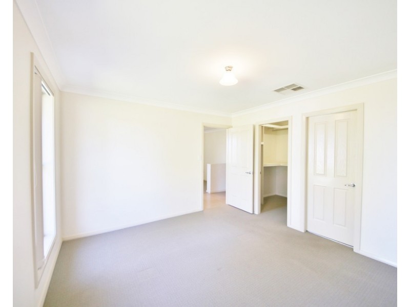 54 Sheraton Road, Dubbo NSW 2830
