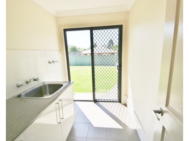 54 Sheraton Road, Dubbo NSW 2830