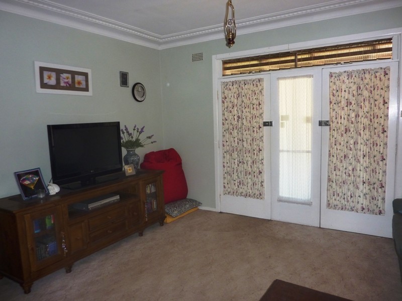 71 Sterling Street, Dubbo NSW 2830