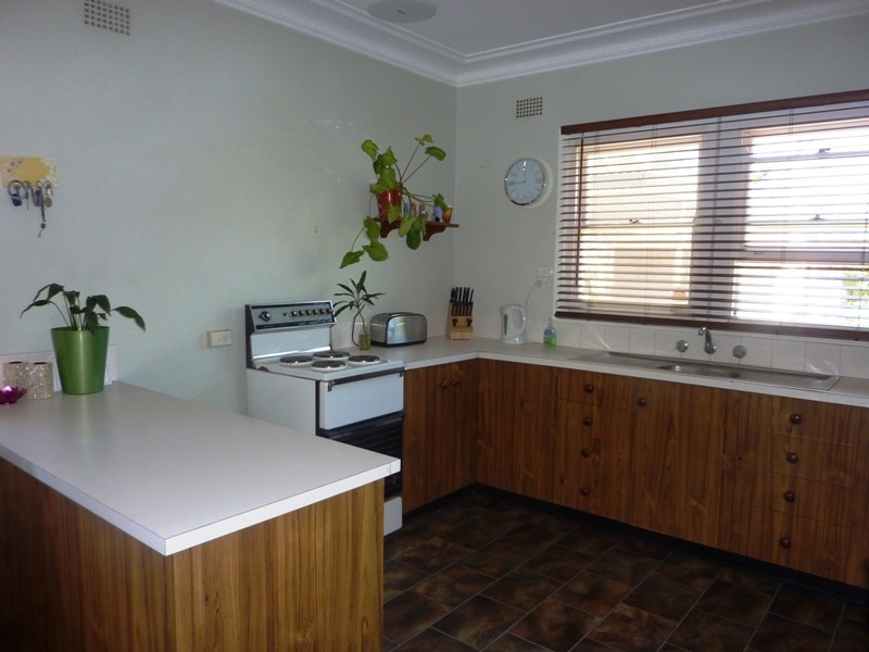 71 Sterling Street, Dubbo NSW 2830