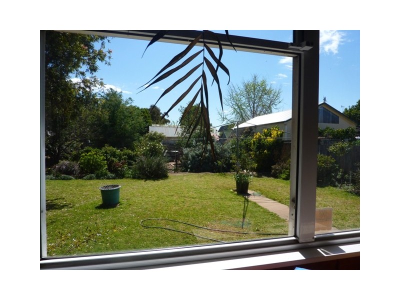 128 Bultje Street, Dubbo NSW 2830