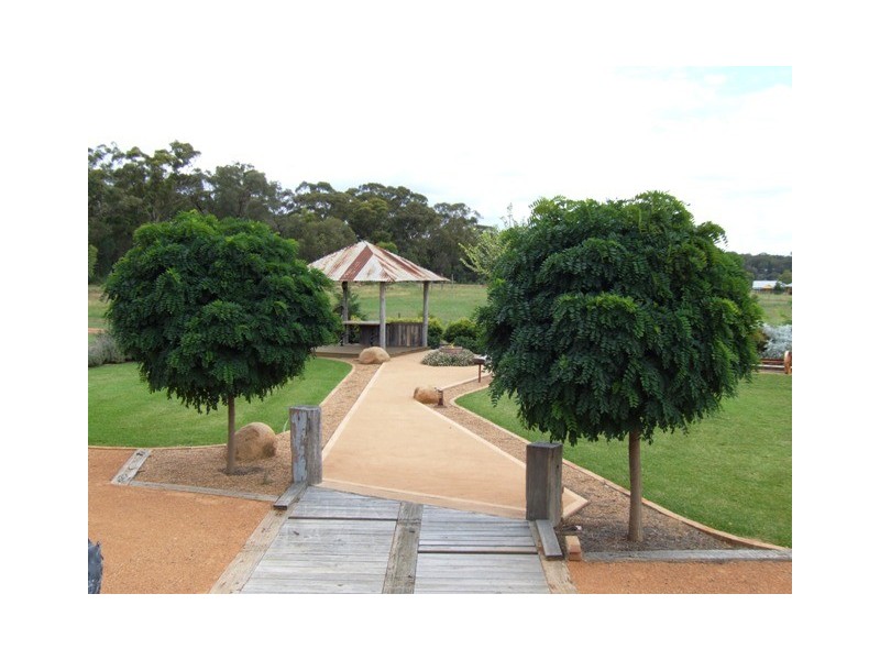 36L Debeaufort Drive, Dubbo NSW 2830