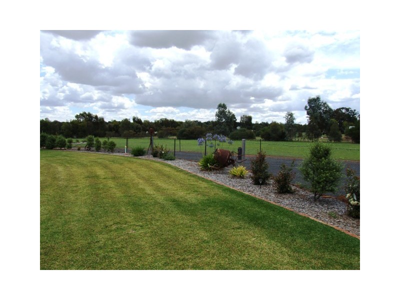 36L Debeaufort Drive, Dubbo NSW 2830