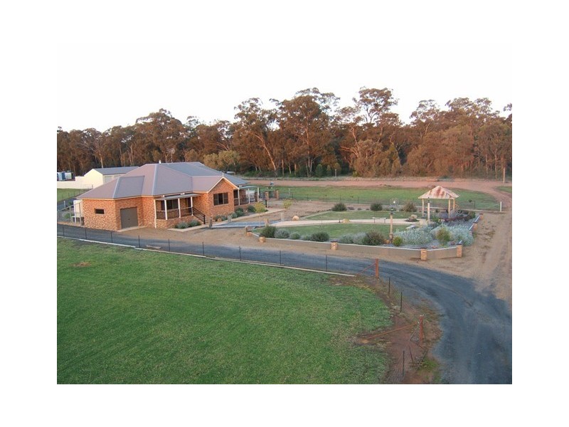 36L Debeaufort Drive, Dubbo NSW 2830