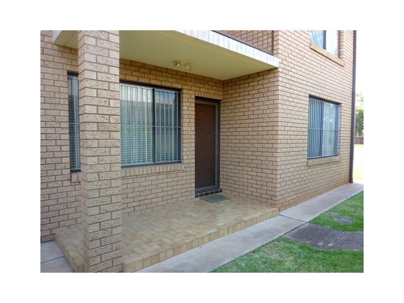 1/71 Bultje Street, Dubbo NSW 2830