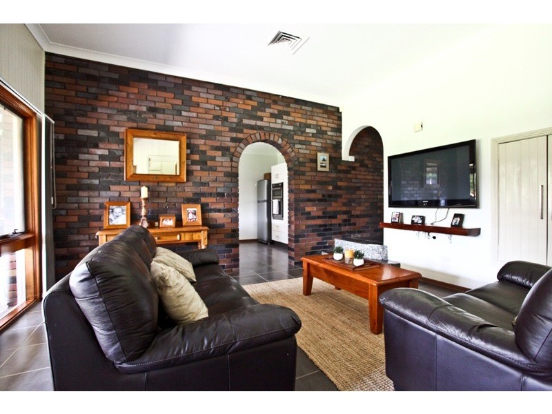 52 Hazelwood Drive, Dubbo NSW 2830
