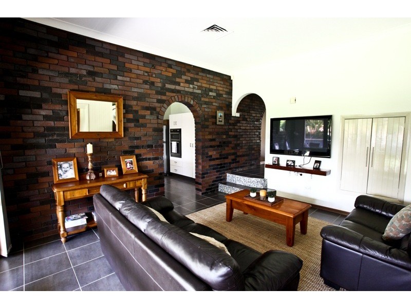 52 Hazelwood Drive, Dubbo NSW 2830