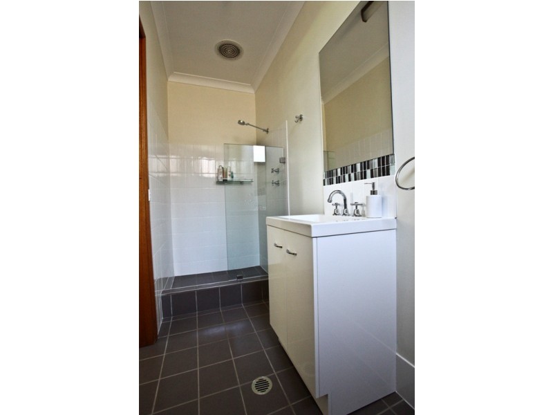 52 Hazelwood Drive, Dubbo NSW 2830