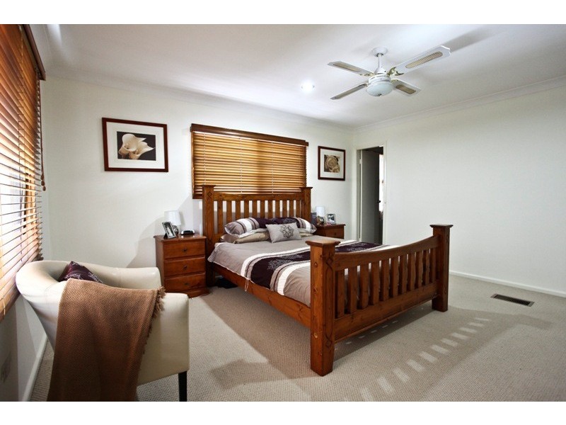 52 Hazelwood Drive, Dubbo NSW 2830