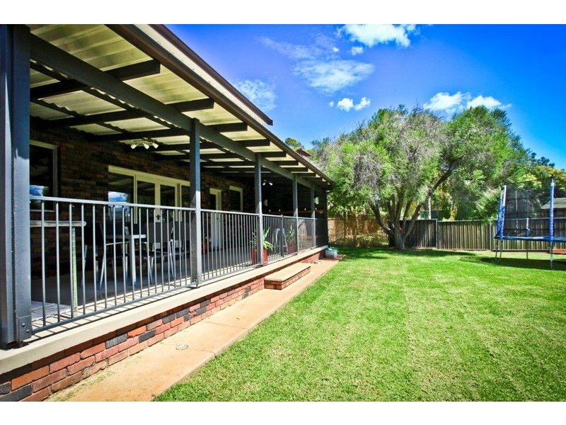 52 Hazelwood Drive, Dubbo NSW 2830