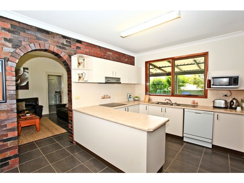 52 Hazelwood Drive, Dubbo NSW 2830
