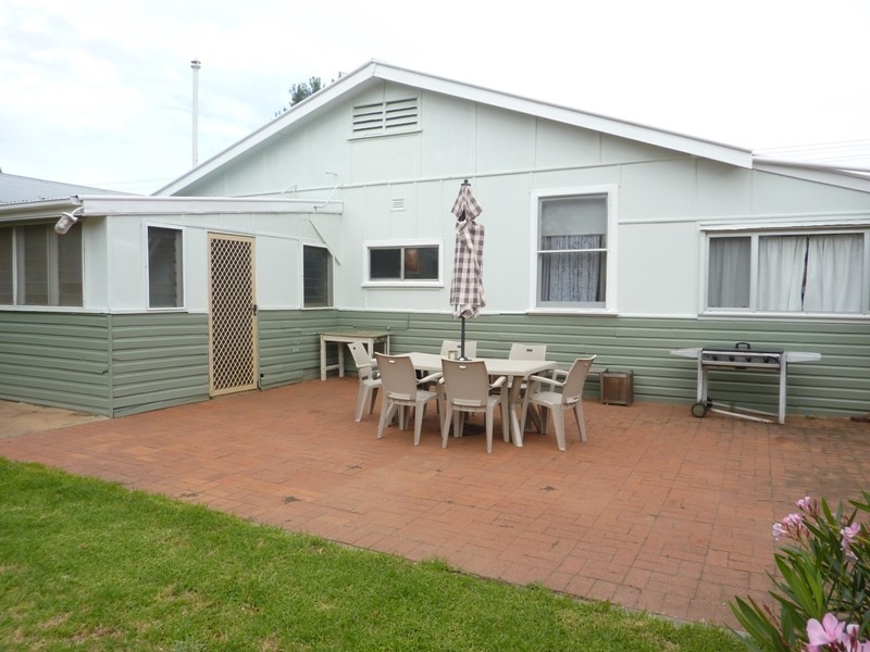 34 Sterling Street, Dubbo NSW 2830