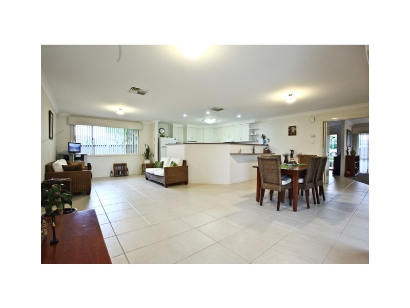 6 Gasnier Place, Dubbo NSW 2830