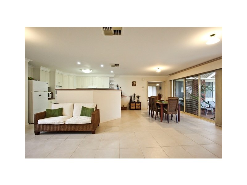 6 Gasnier Place, Dubbo NSW 2830