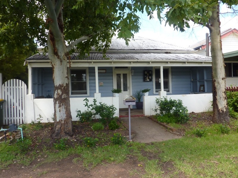 6 Mary Street, Dubbo NSW 2830