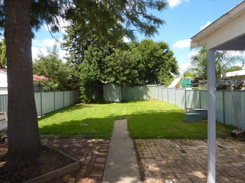 6 Mary Street, Dubbo NSW 2830