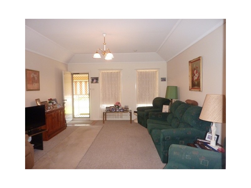 1a Grevillea Close, Dubbo NSW 2830