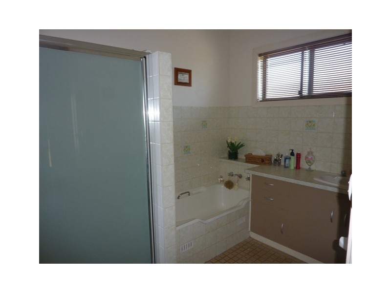 40 Lawson Street, Dubbo NSW 2830