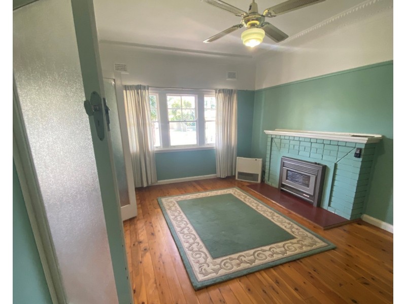 74 Taylor Street, Dubbo NSW 2830
