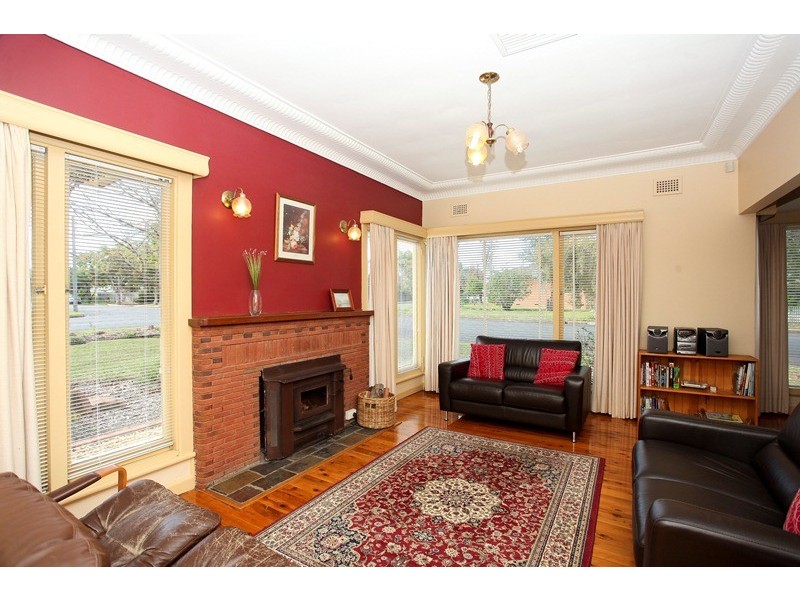 15 Lovett Avenue, Dubbo NSW 2830