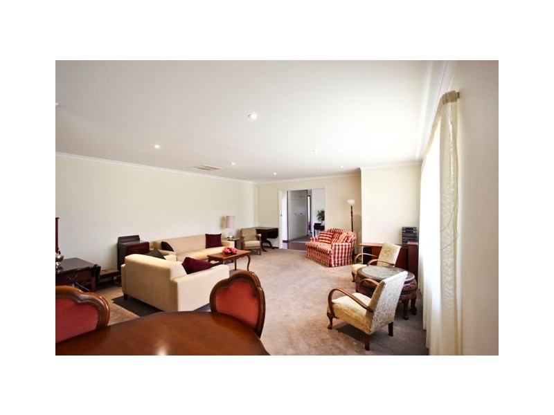 11 Hammond Street, Dubbo NSW 2830