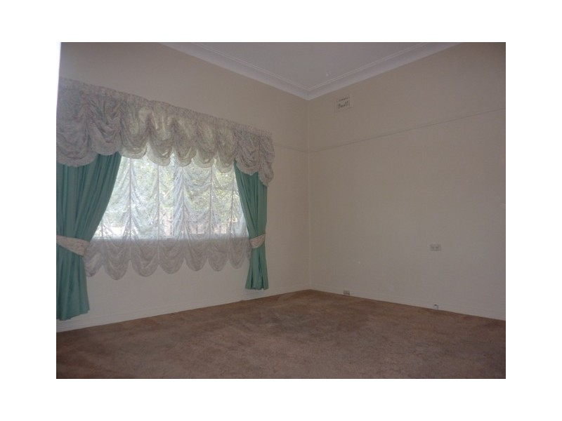 166 Cobra Street, Dubbo NSW 2830