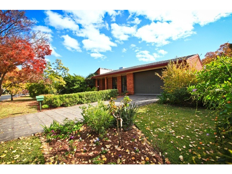 77 Margaret Crescent, Dubbo NSW 2830