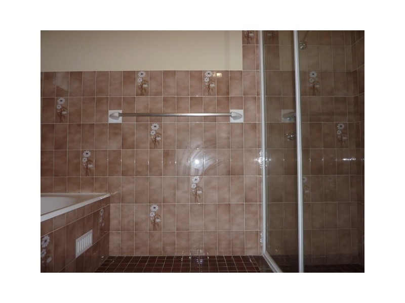 8 Norfolk Crescent, Dubbo NSW 2830