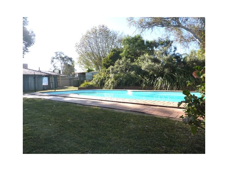 8 Norfolk Crescent, Dubbo NSW 2830
