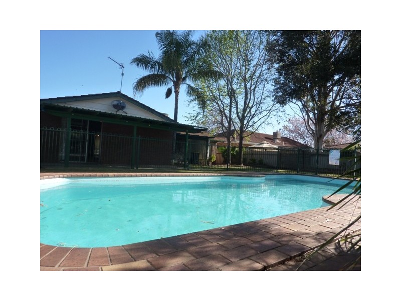 8 Norfolk Crescent, Dubbo NSW 2830