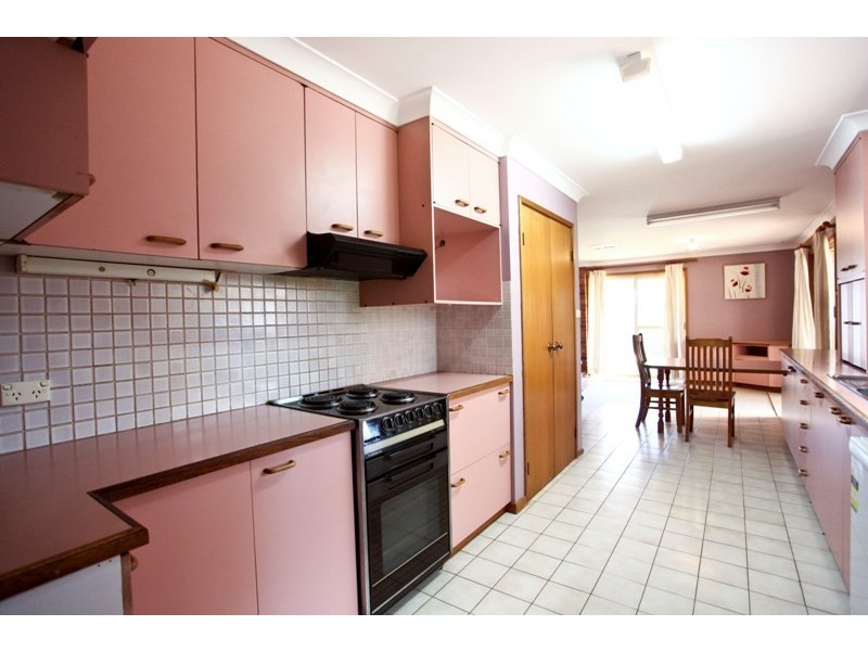 2 Regent Court, Dubbo NSW 2830