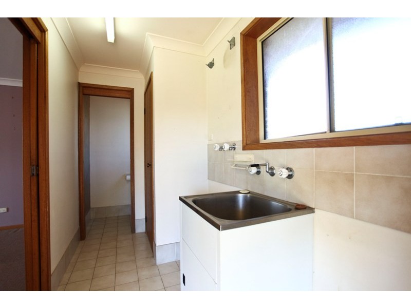 2 Regent Court, Dubbo NSW 2830