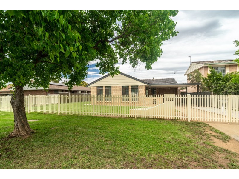 17 Topaz Street, Dubbo NSW 2830