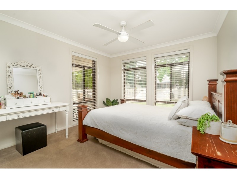 17 Topaz Street, Dubbo NSW 2830