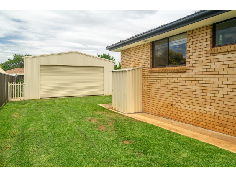 17 Topaz Street, Dubbo NSW 2830