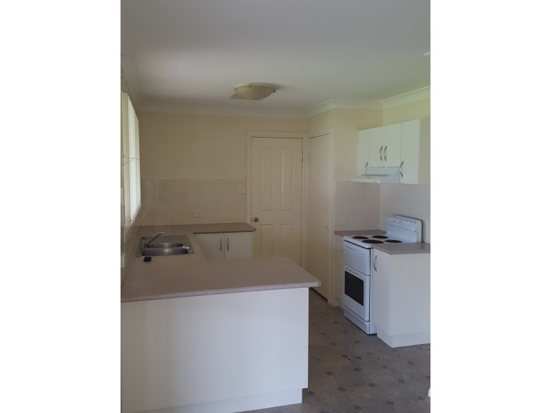 48 Meadowbank Drive, Dubbo NSW 2830