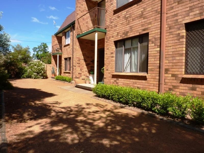 Unit 3/24 Elizabeth Street, Dubbo NSW 2830