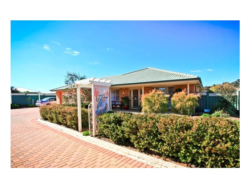 7 Pebble Beach Drive, Dubbo NSW 2830