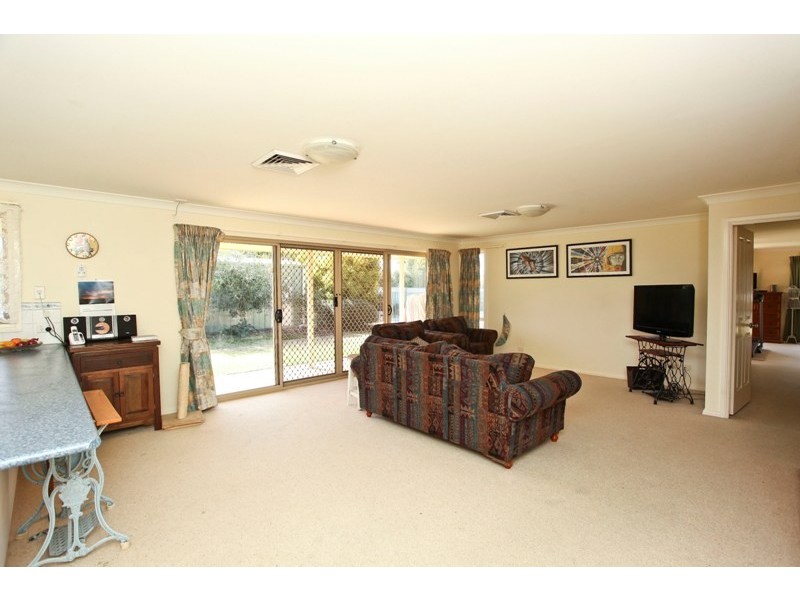 7 Pebble Beach Drive, Dubbo NSW 2830