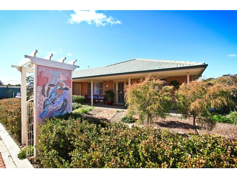 7 Pebble Beach Drive, Dubbo NSW 2830