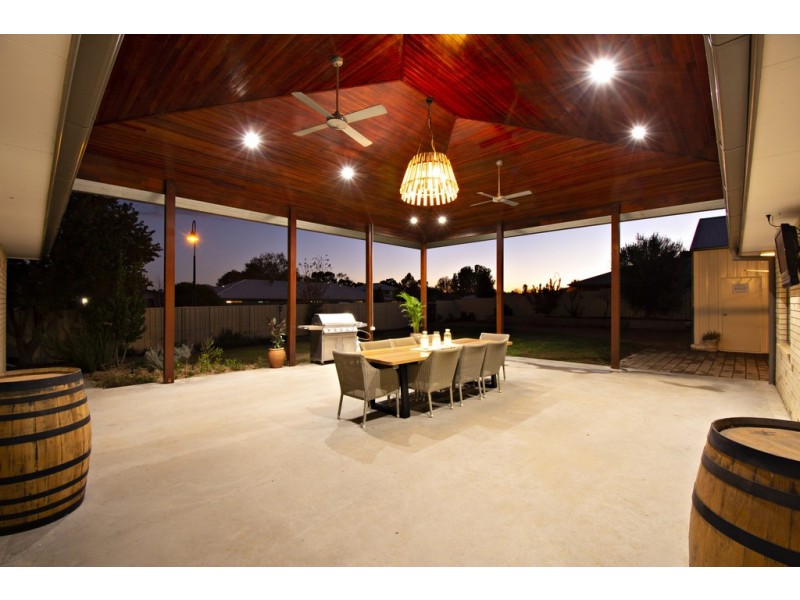 16 Durum Circuit, Dubbo NSW 2830