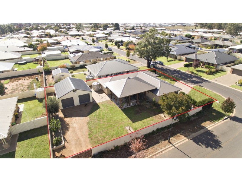 16 Durum Circuit, Dubbo NSW 2830