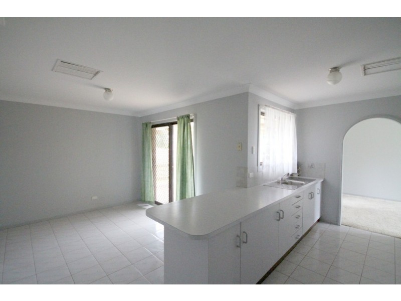 5 Flinders Close, Dubbo NSW 2830