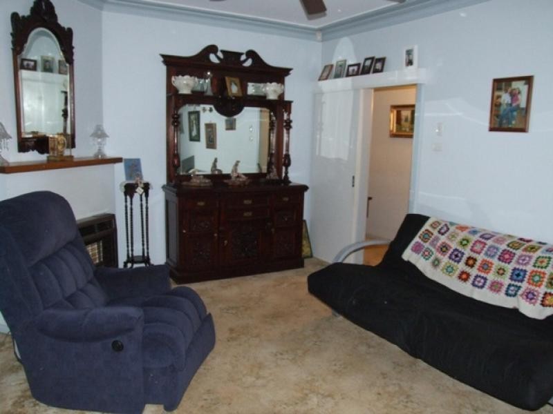 4 George Street, Dubbo NSW 2830