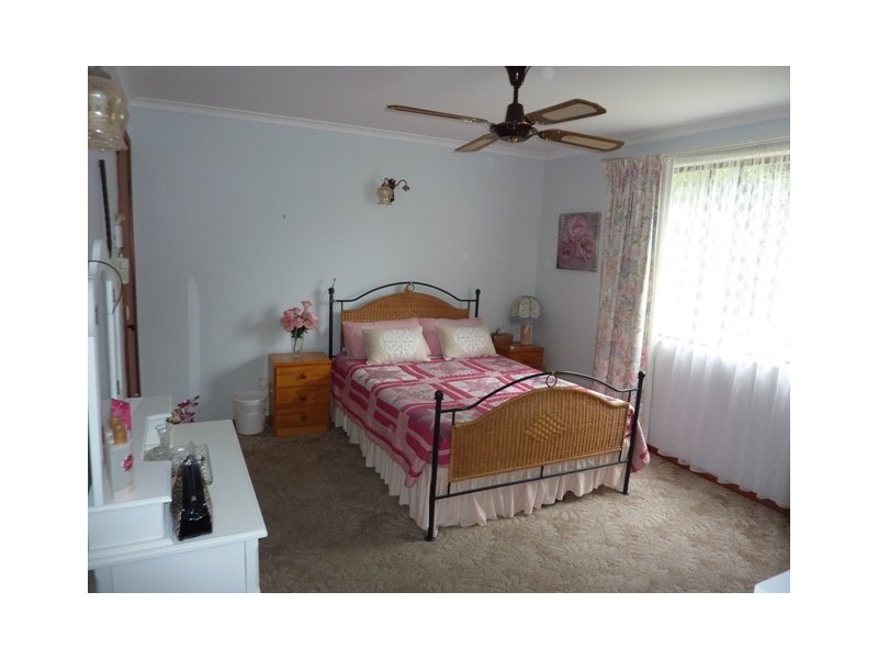 2 Topaz Street, Dubbo NSW 2830