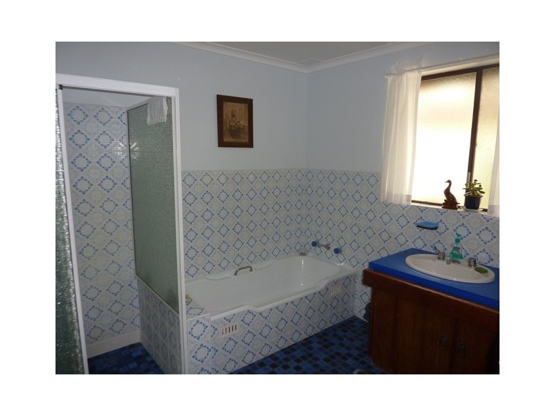 2 Topaz Street, Dubbo NSW 2830