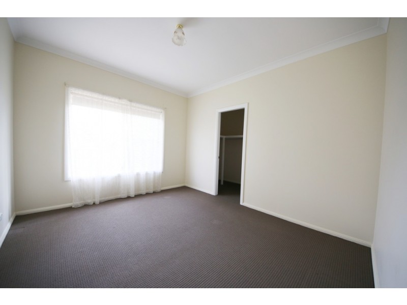 6a Ellis Park Close, Dubbo NSW 2830