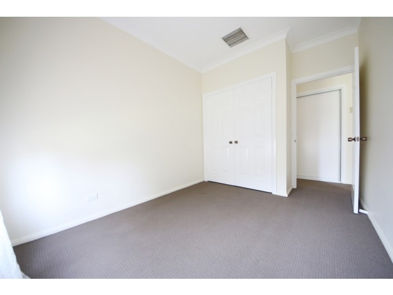 6a Ellis Park Close, Dubbo NSW 2830