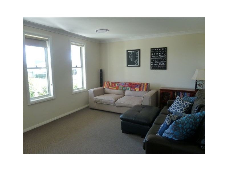 23 Regand Park Boulevard, Dubbo NSW 2830