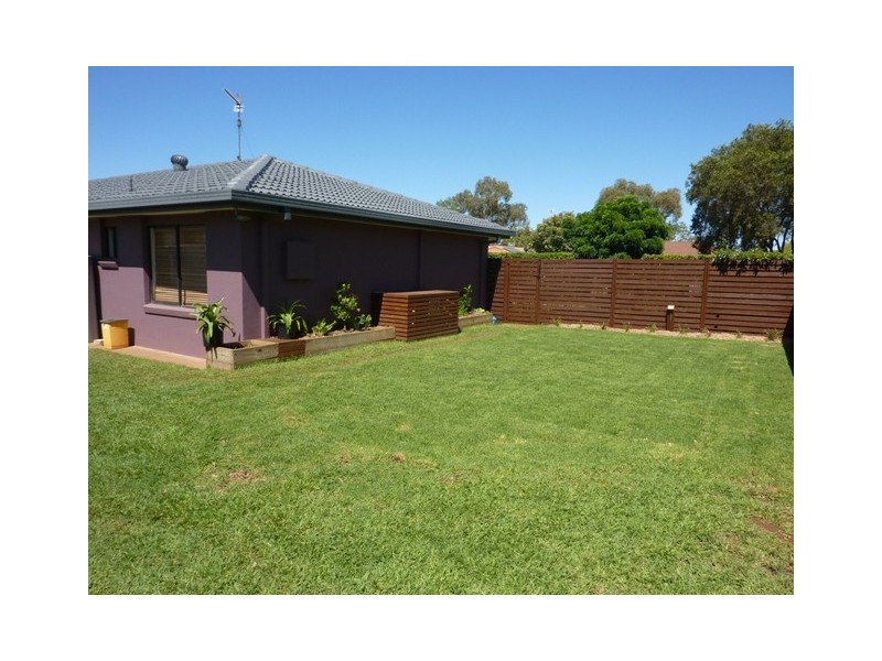 8 Potter Close, Dubbo NSW 2830